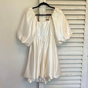 Mable iridescent puff sleeve bubble hem dress, Small